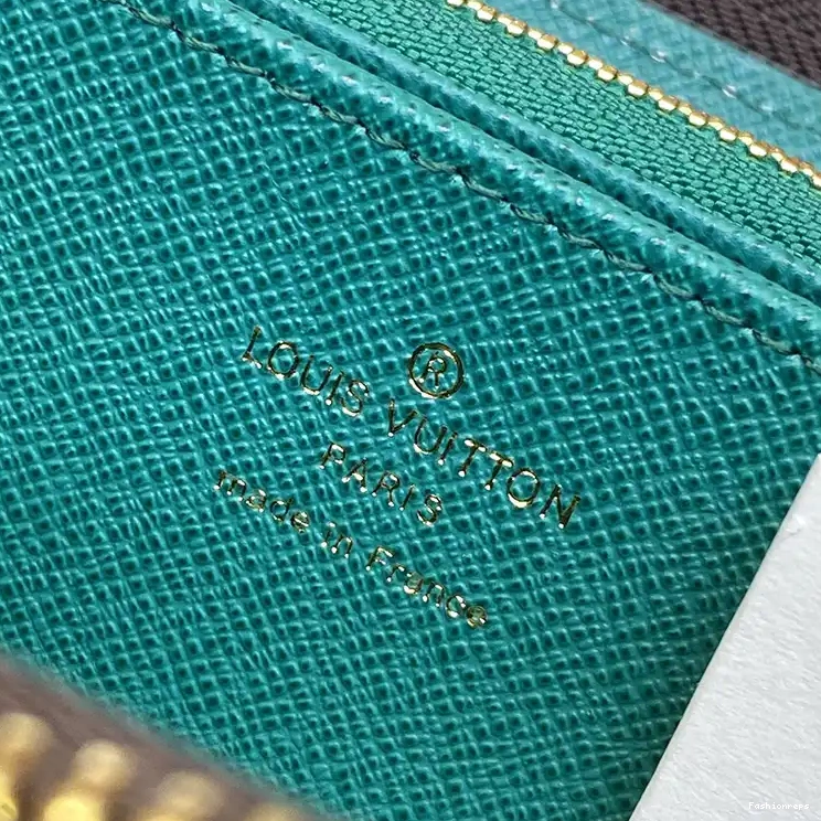 Fashionrepsfam ru Bags 2407YZ0093 LV 0819